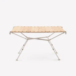 Quechua TABLE DE CAMPING COMPACTE 4/6 PERSONNES - PLATEAU BOIS - POCHE DE RANGEMENT 19 Quechua TABLE DE CAMPING COMPACTE 4/6 PERSONNES - PLATEAU BOIS - POCHE DE RANGEMENT -Plein Air Camping Magasin table de camping compacte 46 personnes plateau bois poche de rangement 9
